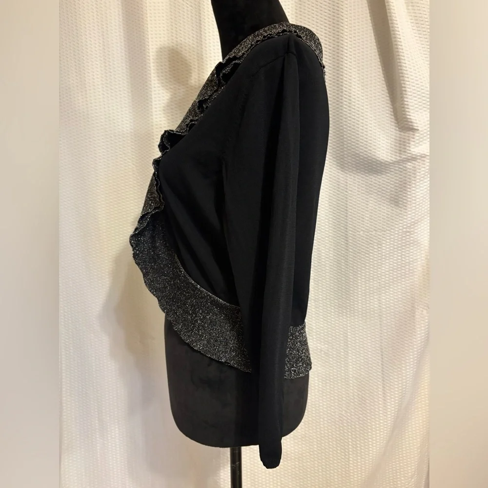 Berek black long sleeve cropped sweater metallic silver-tone criss cross front M